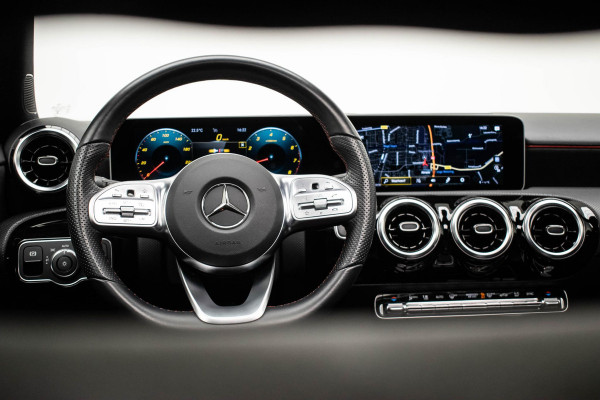 Mercedes-Benz A-Klasse A180 Business AMG |Pano|Org.NL|Carplay|Cruise|Dodehoek|