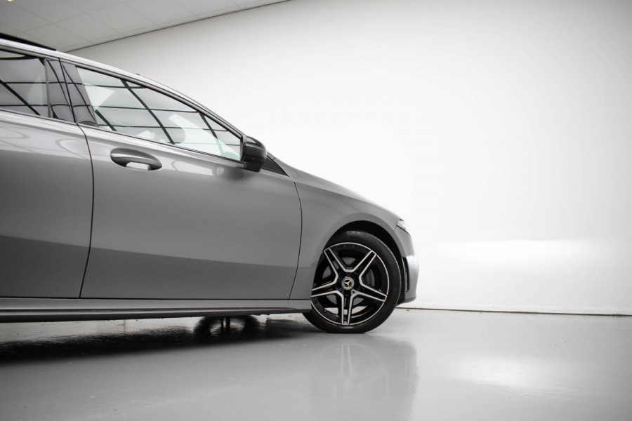 Mercedes-Benz A-Klasse A180 Business AMG |Pano|Org.NL|Carplay|Cruise|Dodehoek|