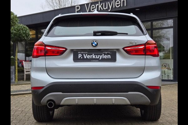 BMW X1 SDRIVE18I SPORTLINE I SPORTSTOELEN I CAMERA I 18 INCH I