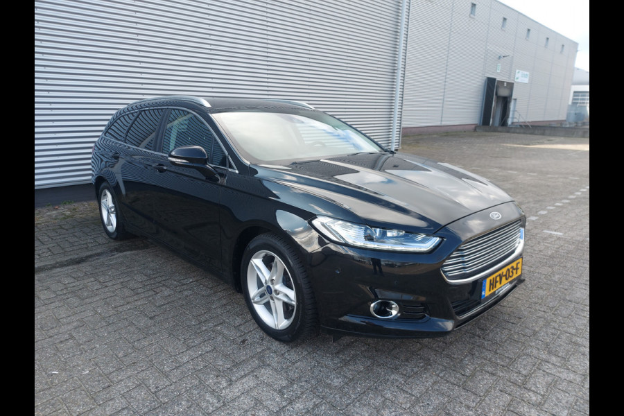 Ford Mondeo Wagon 1.5 Titanium Lease Edition Automaat, airco,cruise,navigatie/camera,parkeersensoren,stoel/stuurverwarming,