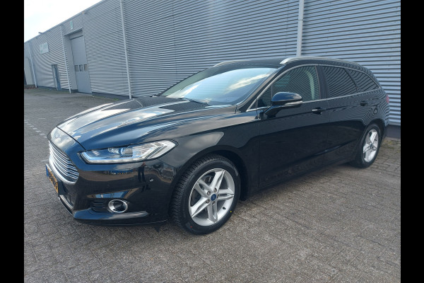 Ford Mondeo Wagon 1.5 Titanium Lease Edition Automaat, airco,cruise,navigatie/camera,parkeersensoren,stoel/stuurverwarming,