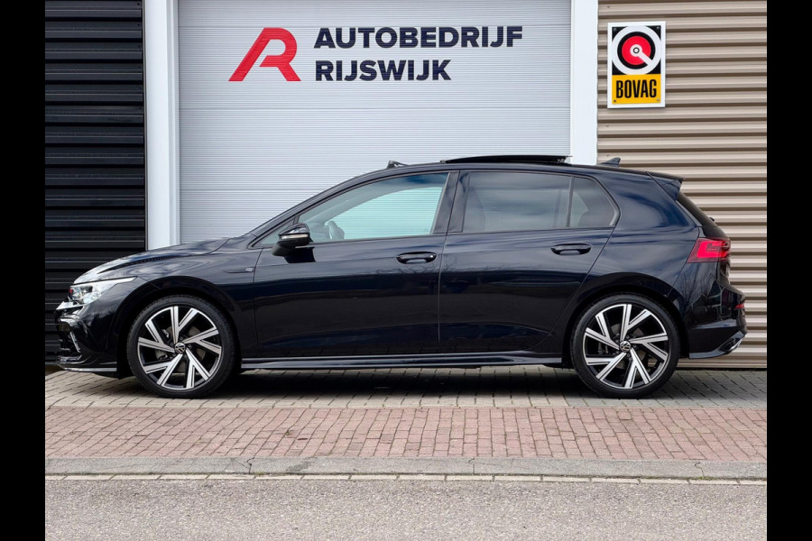 Volkswagen Golf 1.5 eTSI R-Line Pano/Camera/IQ.Light