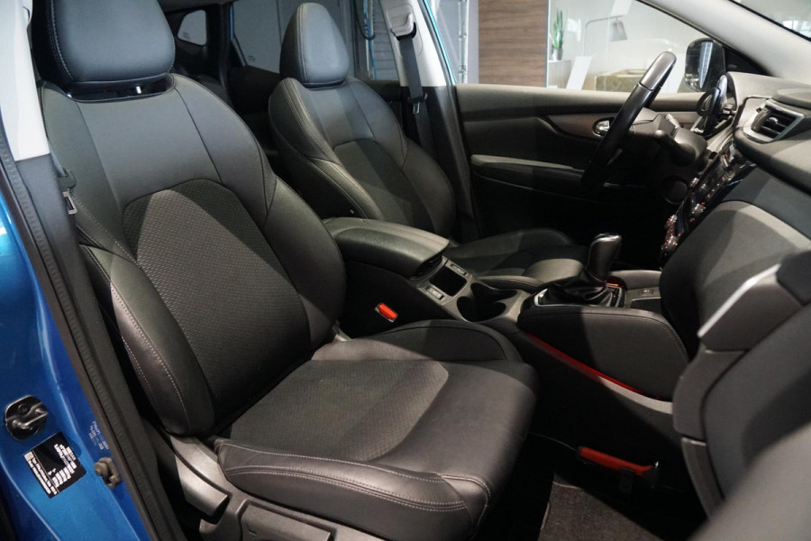 Nissan QASHQAI 1.3 DIG-T Tekna AUT. + LEDER / PANORAMA / 360 CAMERA /