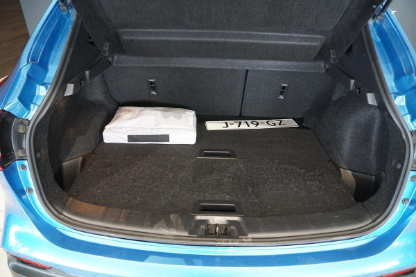 Nissan QASHQAI 1.3 DIG-T Tekna AUT. + LEDER / PANORAMA / 360 CAMERA /