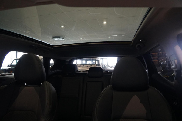 Nissan QASHQAI 1.3 DIG-T Tekna AUT. + LEDER / PANORAMA / 360 CAMERA /