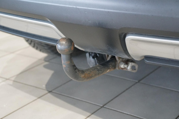 Nissan QASHQAI 1.3 DIG-T Tekna AUT. + LEDER / PANORAMA / 360 CAMERA /