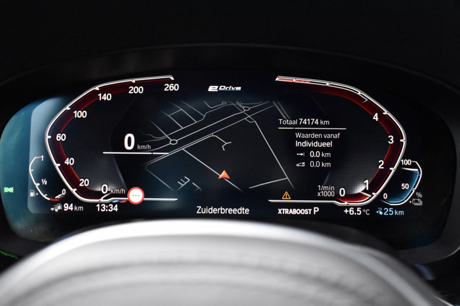 BMW 5 Serie 530e High Executive M Sport | Active Cruise Control | Trekhaak Wegklapbaar | 19'' M Velgen | Stuurverwarming | CarPlay | Camera |
