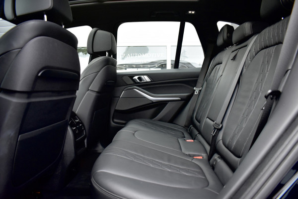 BMW X5 xDrive40i M Sport | Panoramadak | 22'' Velgen | Luchtvering | 4-Wiel Besturing | Harman/Kardon | Camera | Kristallen Pook | Incl. BTW | Orig. NL |