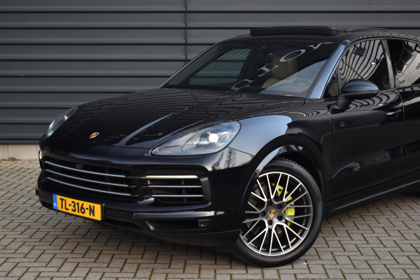 Porsche Cayenne 3.0 E-Hybrid 462pk | Panoramadak | Trekhaak | 360 Camera | Sport Chrono | Bose | Stuurverwarming | Luchtvering | Orig. NL |