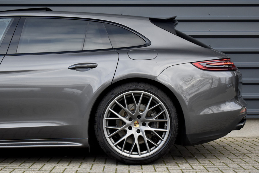 Porsche Panamera Sport Turismo 2.9 4 E-Hybrid 462pk | Panoramadak | ACC | Sportuitlaat | Matrix PDLS+ | Soft-Close | Bose | 21'' Velgen | CarPlay | Orig. NL |