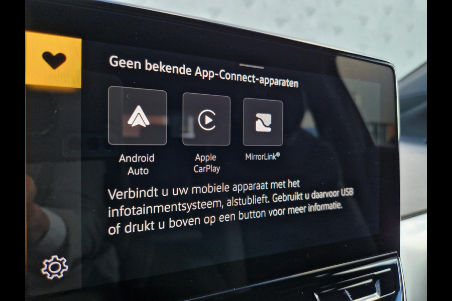 Volkswagen ID.4 Pure 52 kWh | Verwarmde Voorruit | Apple Carplay / Android Auto | Stoelverwarming | ACC |