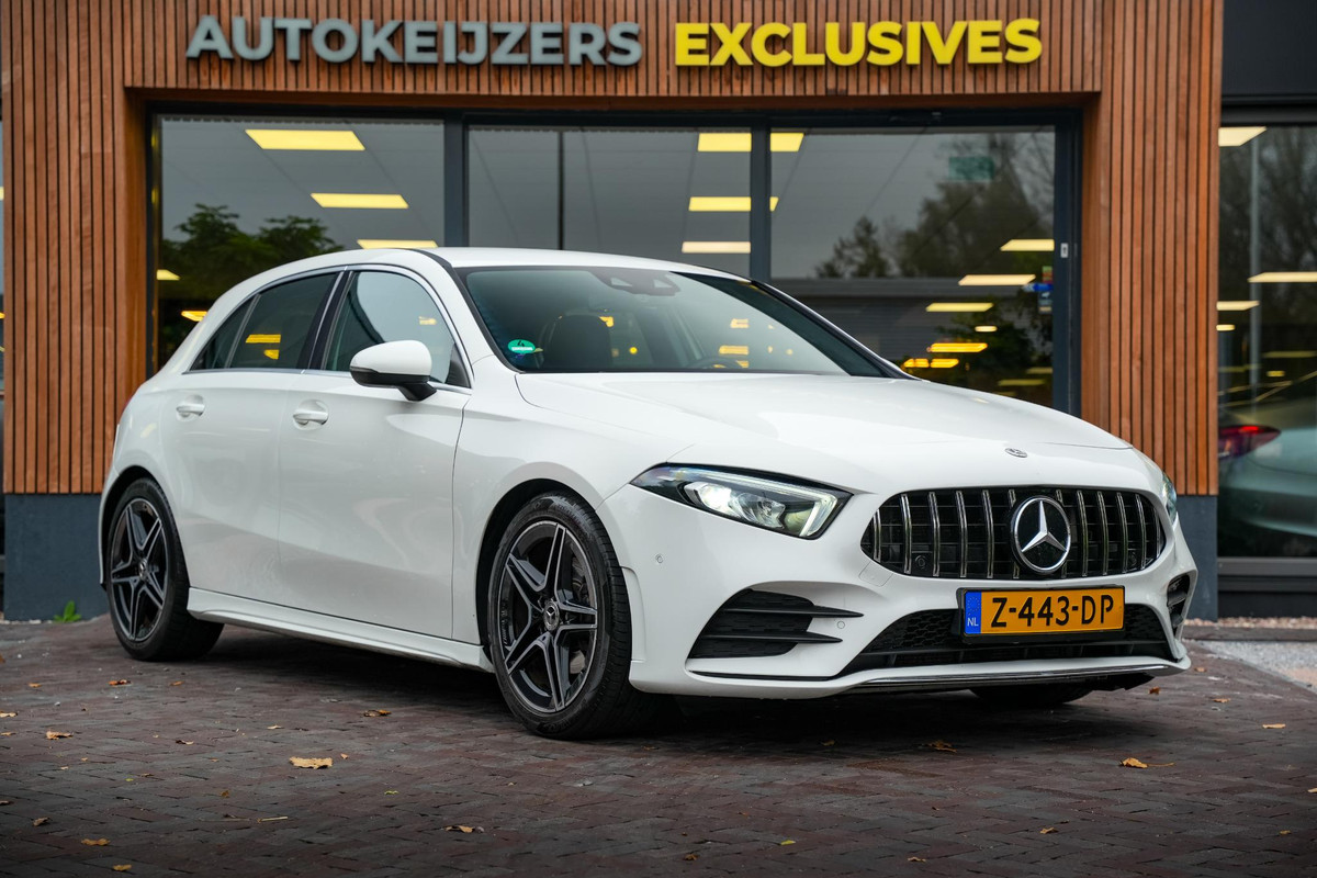 Mercedes-Benz A-Klasse 200 Business Solution AMG WideScreen Ambient Cruise Leer Alcantara Stoelverw.