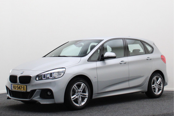 BMW 2 Serie Active Tourer 218i Centennial Executive M-Pakket, Climate, Cruise, Navigatie, Bluetooth, Sportstoelen, PDC, 17''