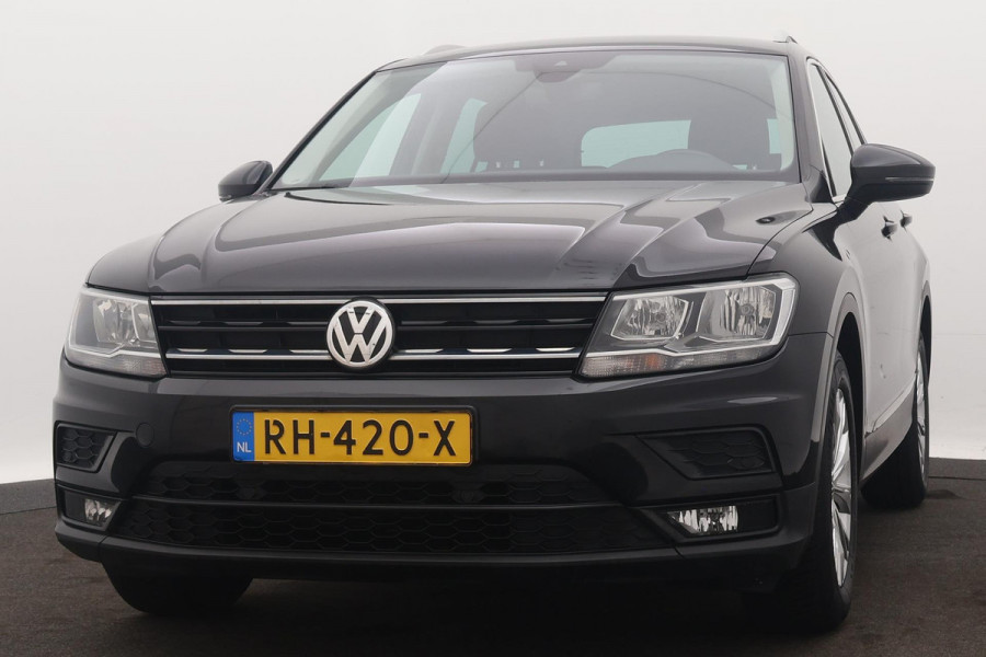 Volkswagen Tiguan 1.4 TSI ACT Comfortline Business line (NL-auto, Navi, StoelV, Addpt Cruise, Parkeersensoren V+A, Etc)