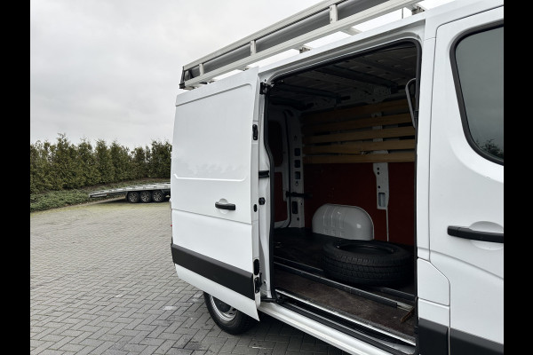 Renault Master 2.3 DCI 136 PK / L1H1 / GLASRESTEEL / 1e EIG. / 2.5T TREKHAAK / IMPERIAAL / CAMERA / AIRCO / CRUISE