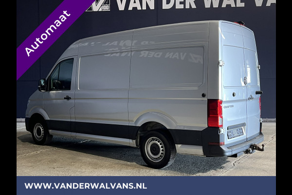 Volkswagen Crafter 2.0 TDI 177pk Automaat L3H3 L2H2 Euro6 Airco | 3000kg trekhaak | Camera | Navigatie | LED | Apple Carplay, Android Auto, Cruisecontrol, Parkeersensoren, Chauffeursstoel