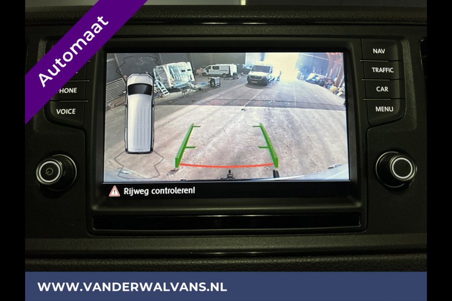 Volkswagen Crafter 2.0 TDI 177pk Automaat L3H3 L2H2 Euro6 Airco | 3000kg trekhaak | Camera | Navigatie | LED | Apple Carplay, Android Auto, Cruisecontrol, Parkeersensoren, Chauffeursstoel