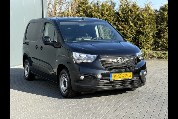 Opel Combo 1.5D 102pk Edition / L1H1 / 1e EIG. / 2x SCHUIFDEUR / INRICHTING / AIRCO / CRUISE / NAVI / CARPLAY