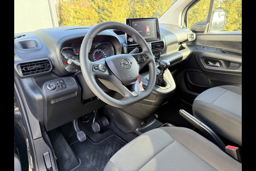 Opel Combo 1.5D 102pk Edition / L1H1 / 1e EIG. / 2x SCHUIFDEUR / INRICHTING / AIRCO / CRUISE / NAVI / CARPLAY