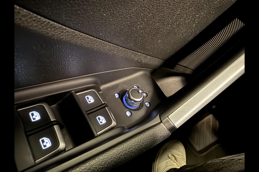 Audi Q2 1.4 TFSI Pro Line Plus 19''BLACK-LINE PANO/LEDER/V-COCKPIT/NAVI/LED/EDCC/PDC//