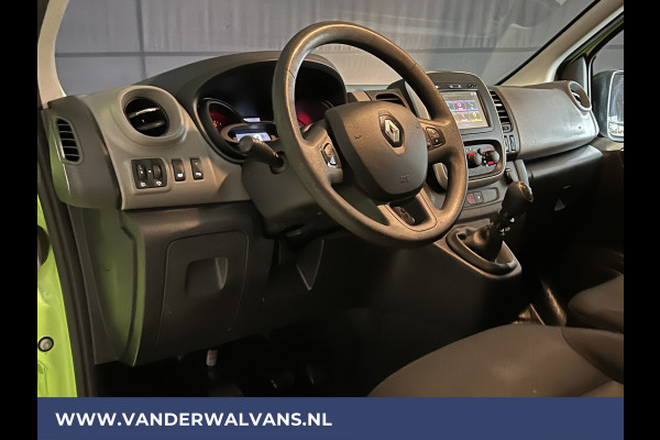 Renault Trafic 1.6 dCi L1H1 Euro6 Airco | Imperiaal | Navigatie | Trekhaak | Cruisecontrol | Parkeersensoren Bijrijdersbank