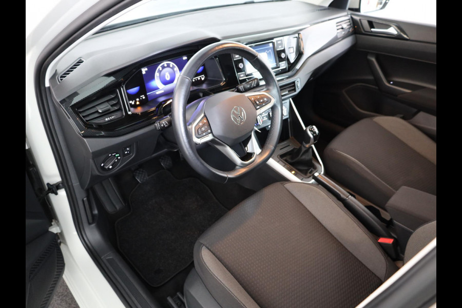 Volkswagen Polo 1.0 TSI Life Parksensors| Navi via APP| Parkeersensoren | LED| Adaptieve cruise control| Apple Carplay/Android Auto |Verlengde garantie