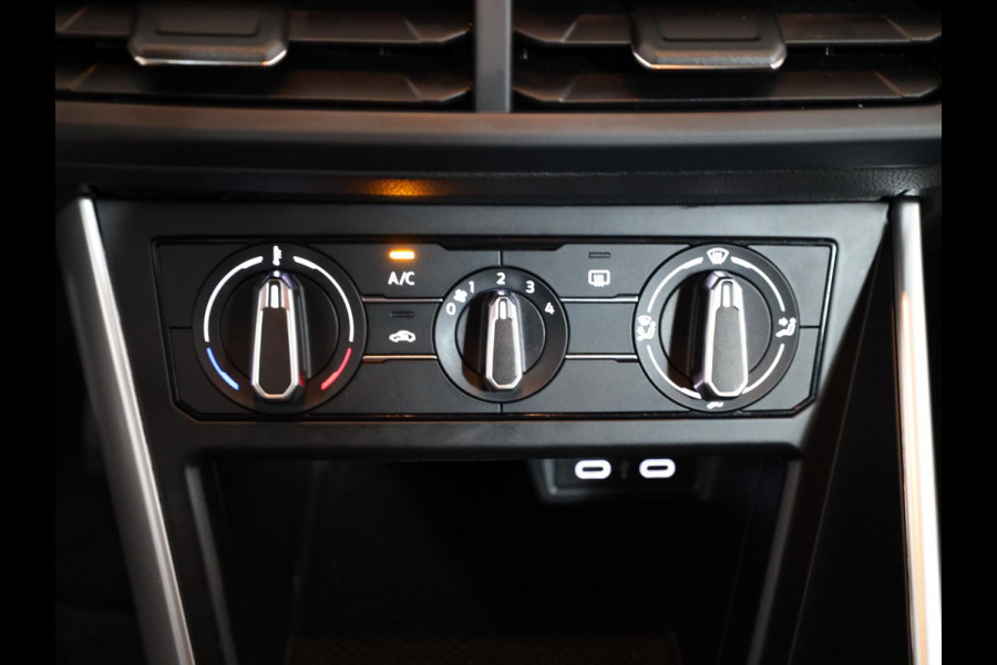 Volkswagen Polo 1.0 TSI Life Parksensors| Navi via APP| Parkeersensoren | LED| Adaptieve cruise control| Apple Carplay/Android Auto |Verlengde garantie