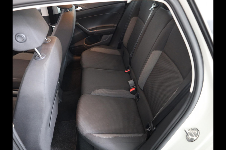 Volkswagen Polo 1.0 TSI Life Parksensors| Navi via APP| Parkeersensoren | LED| Adaptieve cruise control| Apple Carplay/Android Auto |Verlengde garantie