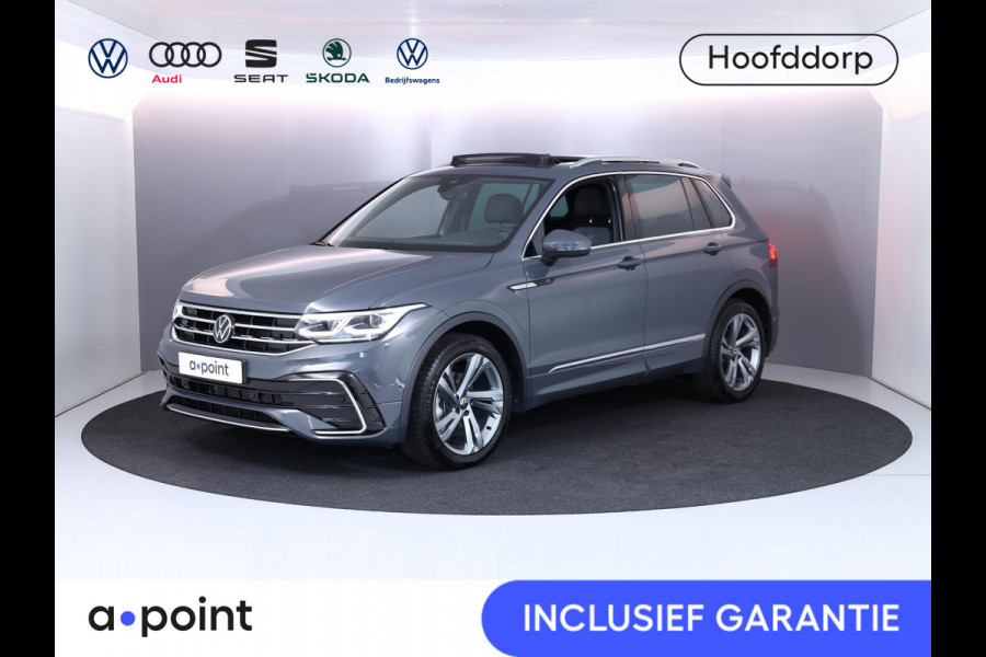 Volkswagen Tiguan 1.5 TSI R-Line Business 150 pk Automaat (DSG) |Private lease vanaf € 795,- pm | Verlengde garantie | Navigatie | Panoramadak | Elektr. trekhaak | Parkeersensoren (Park assist) | Achteruitrijcamera | Stoelverwarming | R-Line |