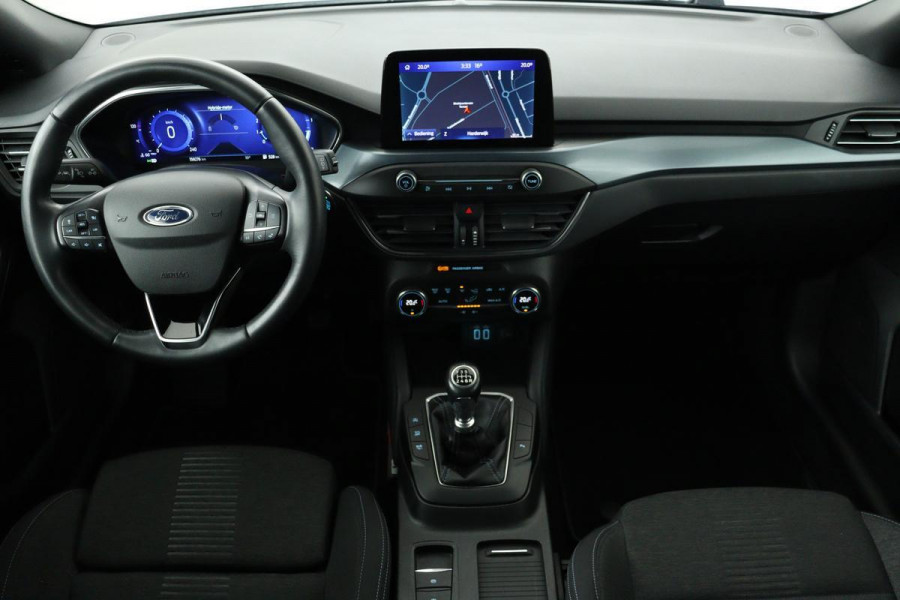 Ford Focus 1.0 EcoBoost Active | Panoramadak | Adaptive cruise | Camera | Carplay | Navigatie | Keyless | Full LED | Comfortstoelen