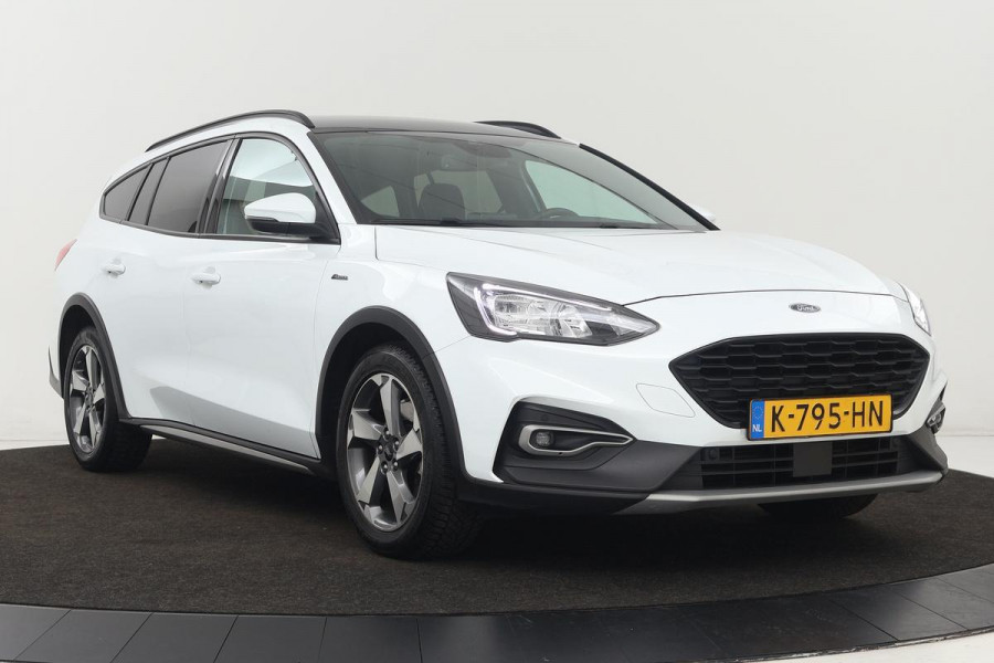 Ford Focus 1.0 EcoBoost Active | Panoramadak | Adaptive cruise | Camera | Carplay | Navigatie | Keyless | Full LED | Comfortstoelen