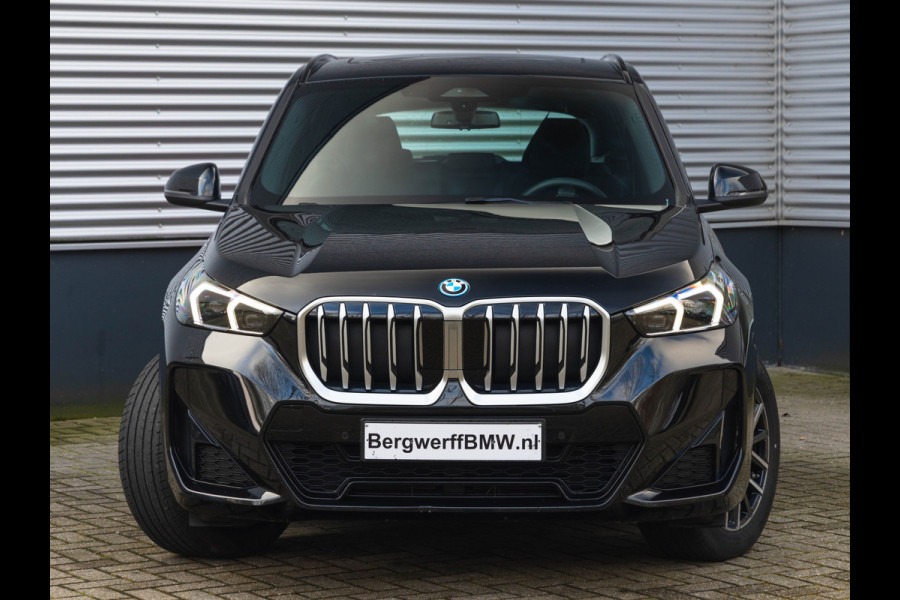 BMW X1 xDrive25e M-Sport - Pano - Driving Ass Plus - Stoelverwarming