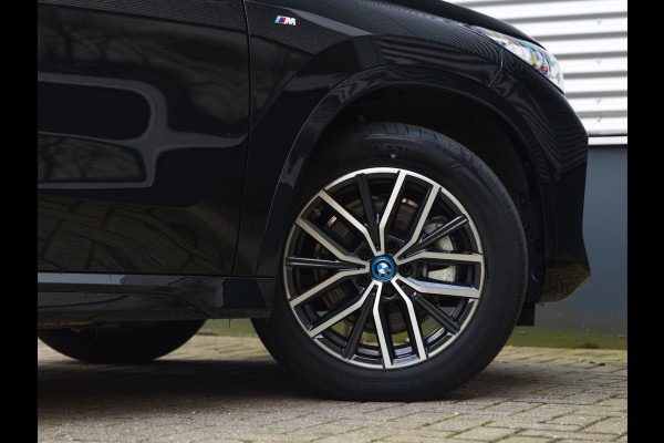 BMW X1 xDrive25e M-Sport - Pano - Driving Ass Plus - Stoelverwarming