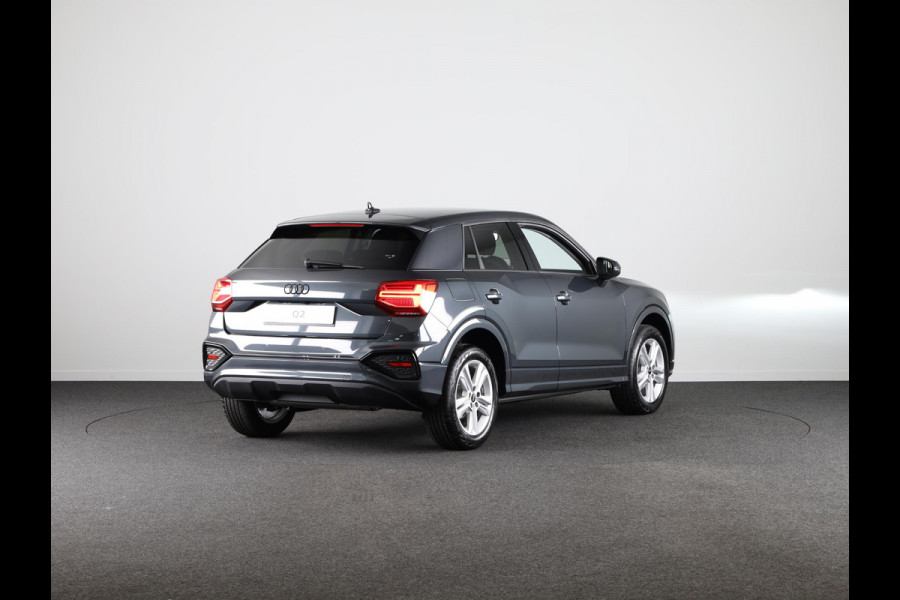 Audi Q2 35 TFSI Advanced edition adaptive cruise control, assistentiepakket parking, optiek pakket zwart Plus