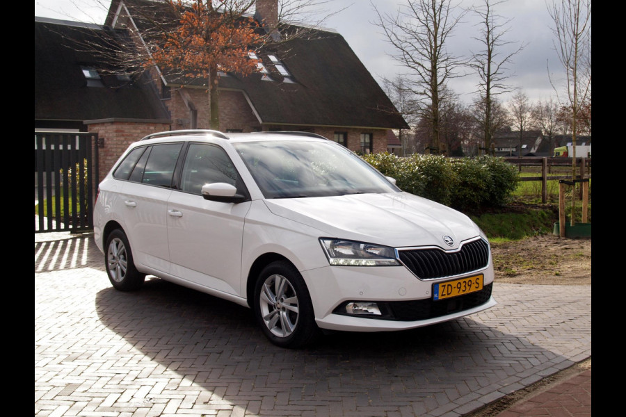Škoda Fabia Combi 1.0 TSI Style | Automaat | Cruise Control | Trekhaak | Parkeersensoren |