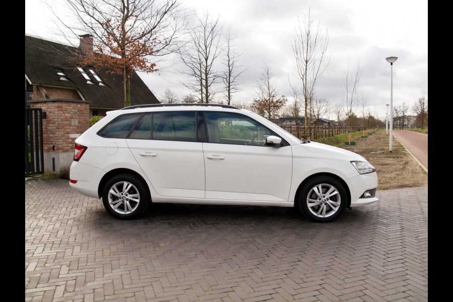 Škoda Fabia Combi 1.0 TSI Style | Automaat | Cruise Control | Trekhaak | Parkeersensoren |