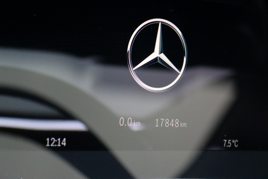 Mercedes-Benz EQE 300 Premium+ AMG Line 89 kWh | Hyperscreen | Distronic+ | Panoramadak | Memory | Burmester | Digital Light | Keyless Go | Leder | Luchtkwaliteitspakket | Augmented Reality |