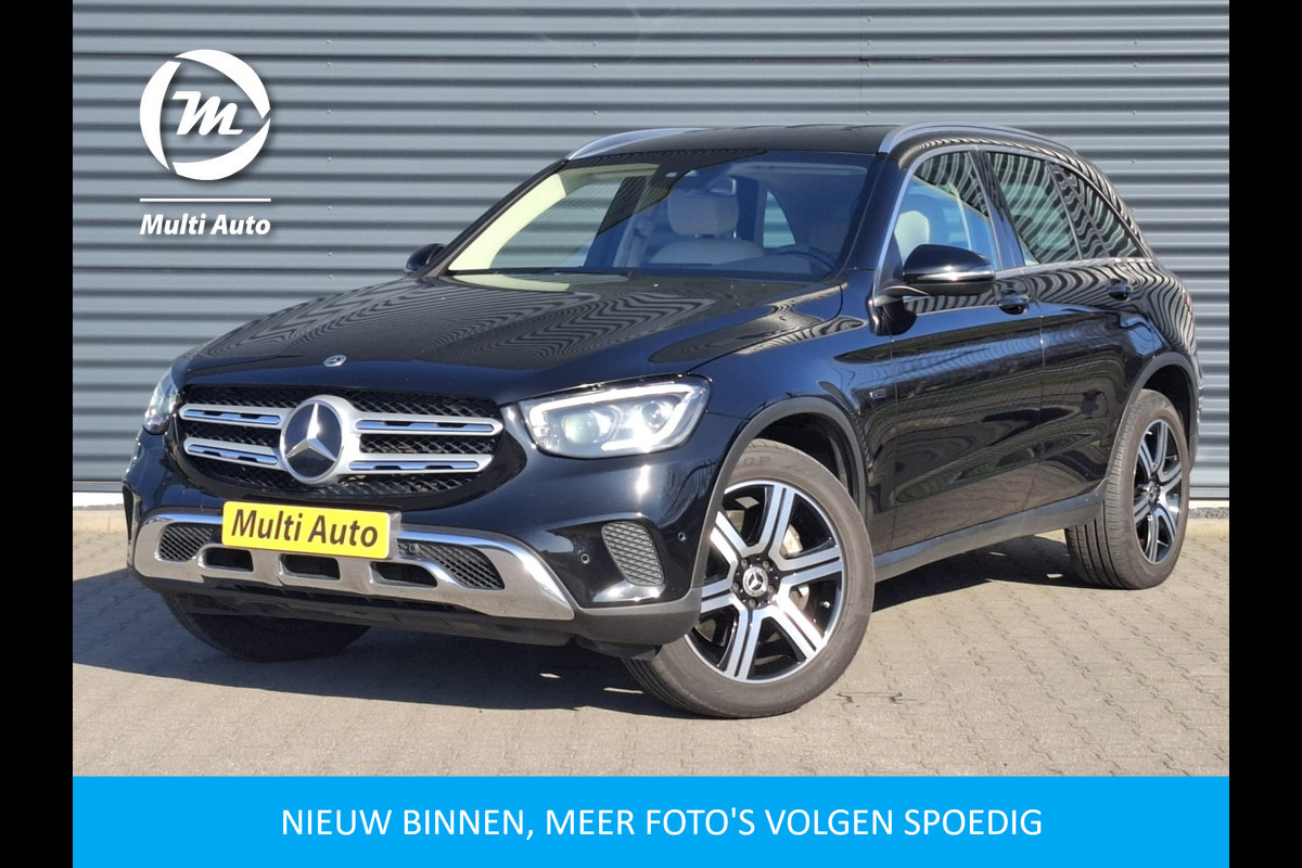 Mercedes-Benz GLC 300e 4MATIC Premium Plug in Hybrid 320pk PHEV | Adaptive Cruise | Apple Carplay | Lederen Sportstoelen | Camera | L.M. 19" | Sfeerverlichting | Multi Beam LED | Stoelverwarming | DAB | Navigatie |