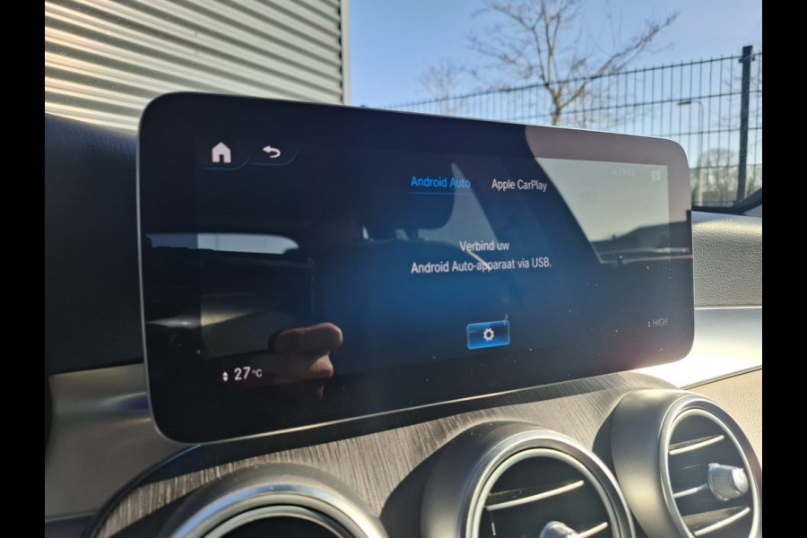 Mercedes-Benz GLC 300e 4MATIC Premium Plug in Hybrid 320pk PHEV | Adaptive Cruise | Apple Carplay | Lederen Sportstoelen | Camera | L.M. 19" | Sfeerverlichting | Multi Beam LED | Stoelverwarming | DAB | Navigatie |