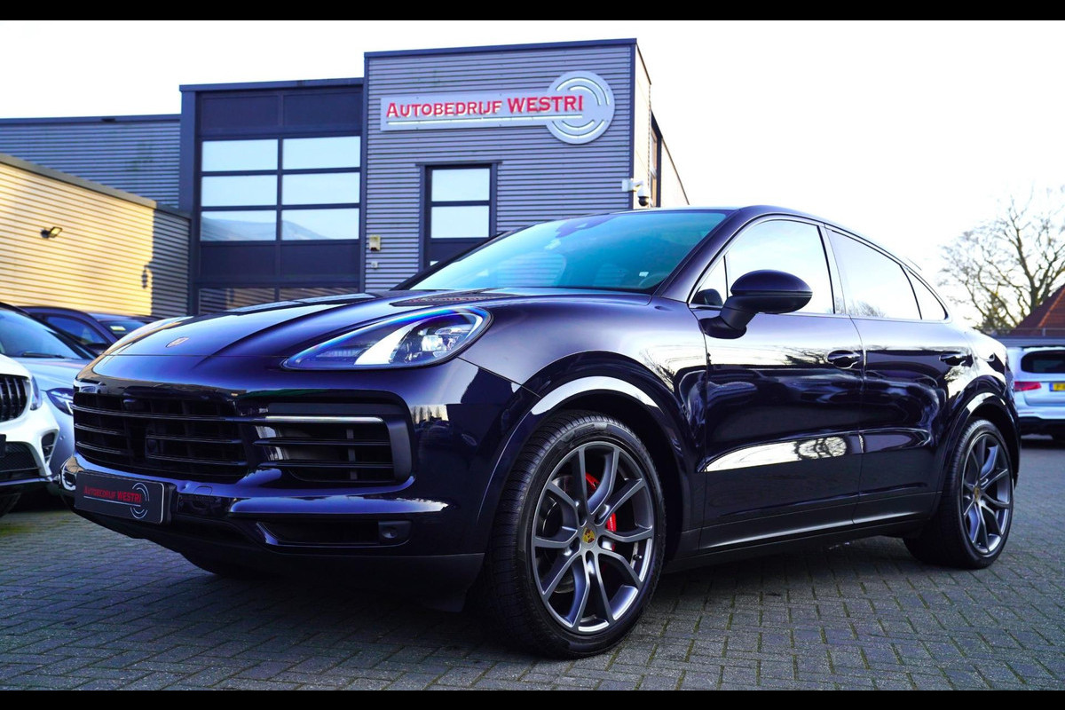 Porsche Cayenne Coupé 3.0 E-Hybrid | Panorama | Luchtvering | Porsche Active Save | Massage | 21 inch | Adaptieve Cruise | Carbon