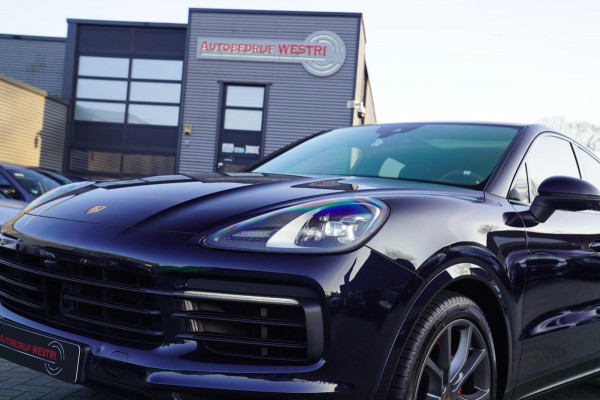 Porsche Cayenne Coupé 3.0 E-Hybrid | Panorama | Luchtvering | Porsche Active Save | Massage | 21 inch | Adaptieve Cruise | Carbon