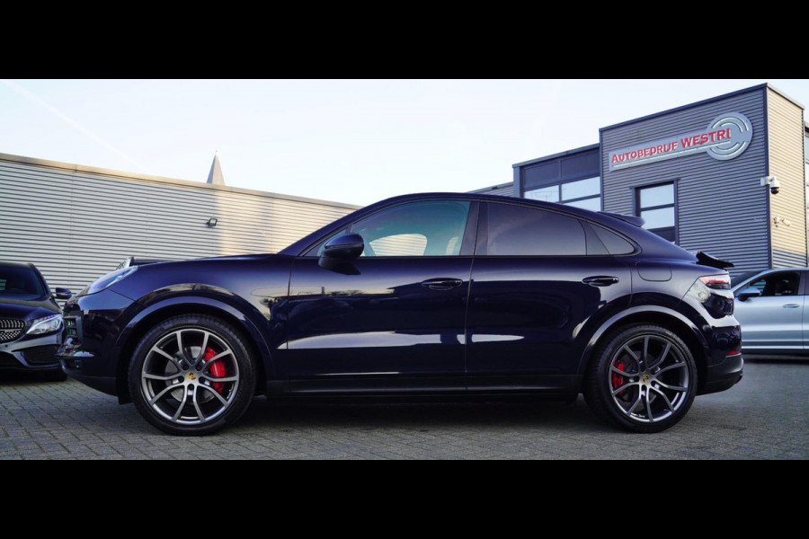 Porsche Cayenne Coupé 3.0 E-Hybrid | Panorama | Luchtvering | Porsche Active Save | Massage | 21 inch | Adaptieve Cruise | Carbon