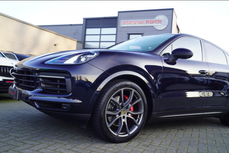 Porsche Cayenne Coupé 3.0 E-Hybrid | Panorama | Luchtvering | Porsche Active Save | Massage | 21 inch | Adaptieve Cruise | Carbon