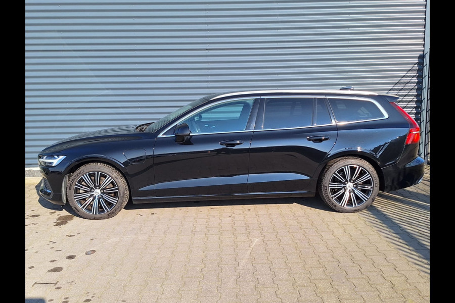 Volvo V60 T6 Recharge AWD Inscription Plug in Hybrid PHEV | Trekhaak af Fabriek | Adaptive Cruise | Carplay | Camera | Dodehoek Detectie | Stuur/Stoel Verwarming |