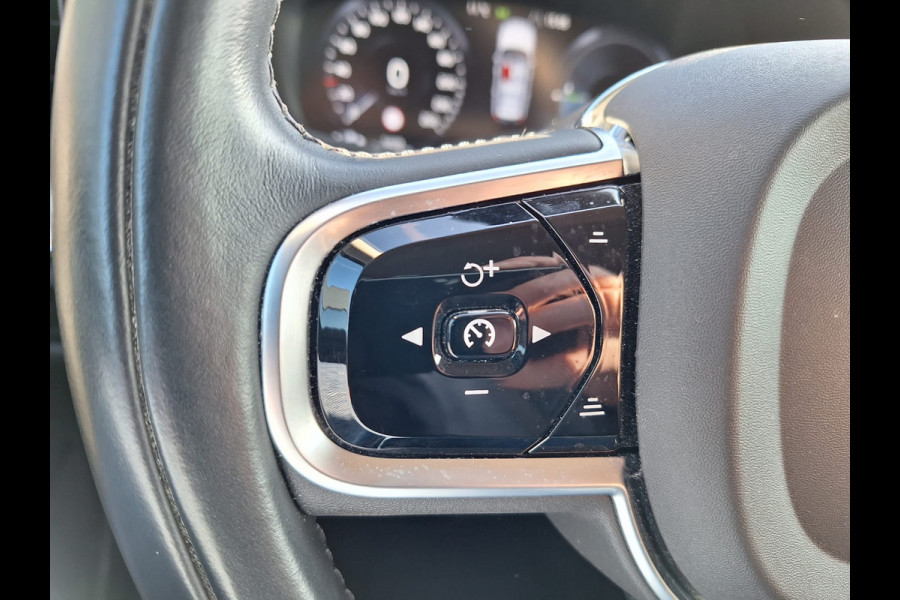 Volvo V60 T6 Recharge AWD Inscription Plug in Hybrid PHEV | Trekhaak af Fabriek | Adaptive Cruise | Carplay | Camera | Dodehoek Detectie | Stuur/Stoel Verwarming |