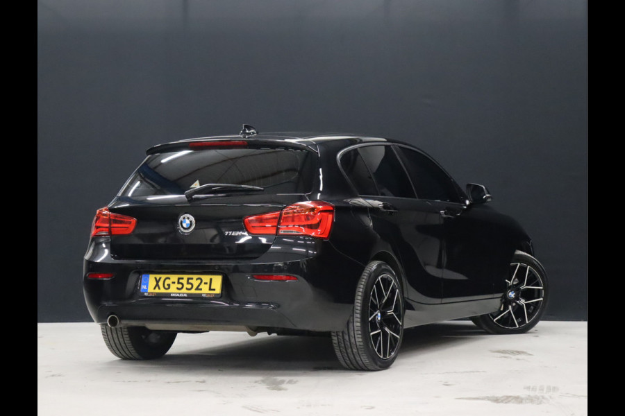 BMW 1-serie 118i M Sport [SCHUIFKANTELDAK, M-STUUR, VOL LEDER, PDC, CRUISE CONTROL, LED, NAVIGATIE, NIEUWSTAAT]