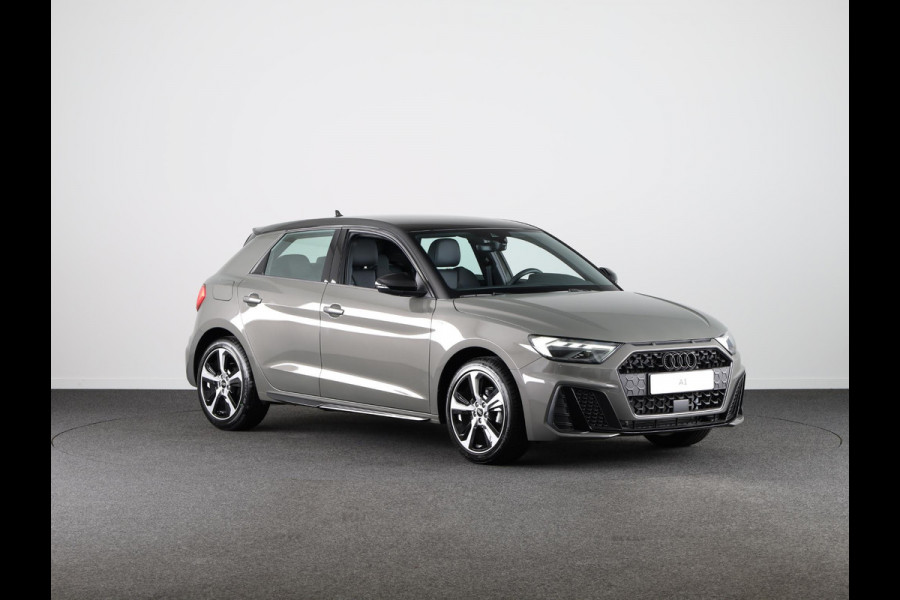 Audi A1 Sportback 25 TFSI S edition MMi navigatie Plus, optiekpakket zwart plus, Audi Soundsysteem, contrastpakket