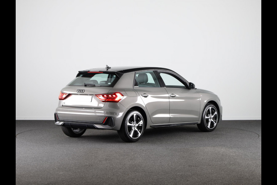 Audi A1 Sportback 25 TFSI S edition MMi navigatie Plus, optiekpakket zwart plus, Audi Soundsysteem, contrastpakket