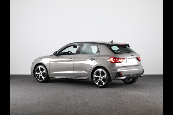 Audi A1 Sportback 25 TFSI S edition MMi navigatie Plus, optiekpakket zwart plus, Audi Soundsysteem, contrastpakket