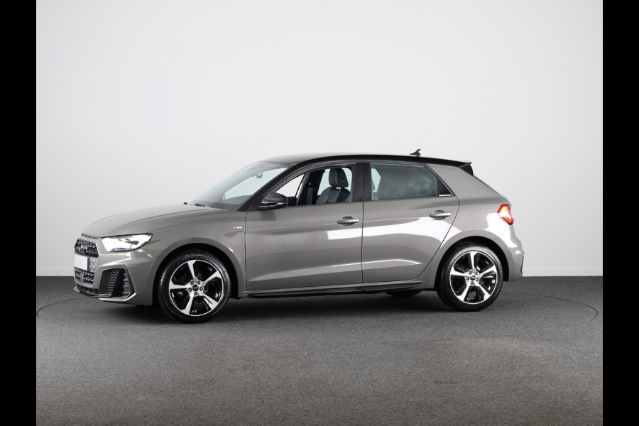 Audi A1 Sportback 25 TFSI S edition MMi navigatie Plus, optiekpakket zwart plus, Audi Soundsysteem, contrastpakket